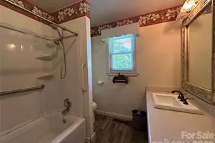 2939 Links Dr, Granite Falls, NC 28630 - Photo 17