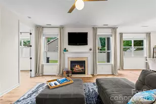 7202 Toxaway Ln, Charlotte, NC 28269 - Photo 13