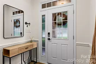 7202 Toxaway Ln, Charlotte, NC 28269 - Photo 3