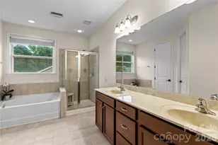 7202 Toxaway Ln, Charlotte, NC 28269 - Photo 39
