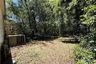 2825 Parkway Ave, Charlotte, NC 28208 - Photo 11