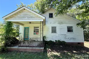2825 Parkway Ave, Charlotte, NC 28208 - Photo 9