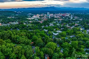 14 Sunset Dr, Asheville, NC 28804 - Photo 5