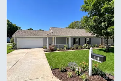 12151 Stewarts Crossing Drive, Charlotte, NC 28215 - Photo 1