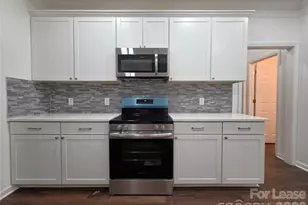 595 Foxwood Dr SE, Concord, NC 28025 - Photo 7