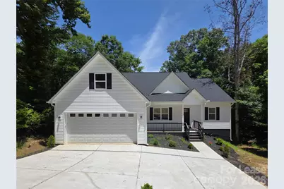 595 Foxwood Drive SE, Concord, NC 28025 - Photo 1