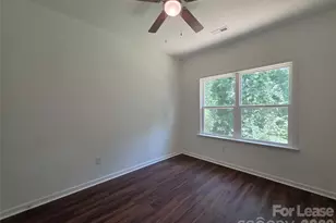 595 Foxwood Dr SE, Concord, NC 28025 - Photo 13