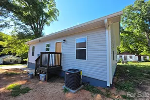1105 8th St, Statesville, NC 28677 - Photo 23