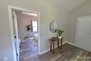 1105 8th St, Statesville, NC 28677 - Photo 5