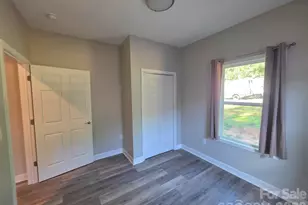 1105 8th St, Statesville, NC 28677 - Photo 15
