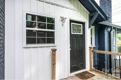 224 Broadway Street NW, Lenoir, NC 28645 - Photo 7