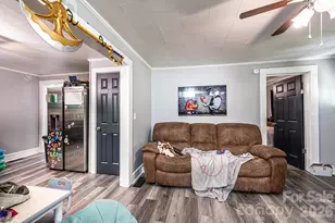 224 Broadway St NW, Lenoir, NC 28645 - Photo 17