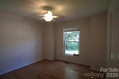 3795 River Road, Hickory, NC 28602 - Photo 15