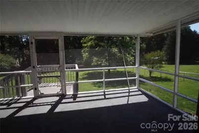 3795 River Road, Hickory, NC 28602 - Photo 7