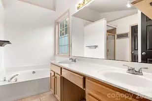 1446 Deer Forest Dr, Fort Mill, SC 29707 - Photo 19