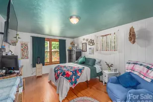 337 Hamer Ave, Waynesville, NC 28786 - Photo 9