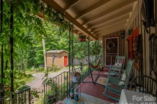 337 Hamer Ave, Waynesville, NC 28786 - Photo 17