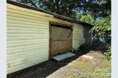 107 Drake Street, Gastonia, NC 28052 - Photo 17