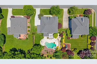 3207 Lakehurst Crossing, Matthews, NC 28104 - Photo 5