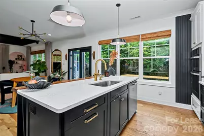 221 S Gardner Avenue, Charlotte, NC 28208 - Photo 5