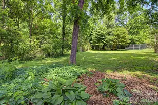 11 Waddell St, Weaverville, NC 28787 - Photo 27