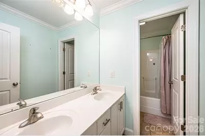 1718 30th Avenue Place NE, Hickory, NC 28601 - Photo 27