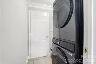 1135 Stonehenge Ln, Charlotte, NC 28216 - Photo 15