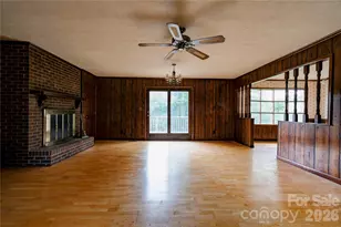 3016 Longwood Dr, Shelby, NC 28152 - Photo 5