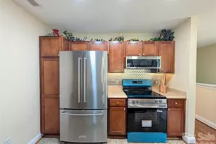 65 Foxden Dr, Fletcher, NC 28732 - Photo 7