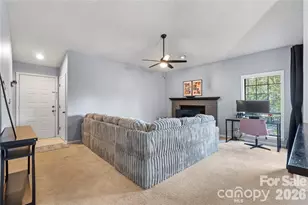 5870 Harris Grove Ln, Charlotte, NC 28212 - Photo 3