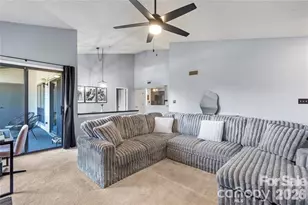 5870 Harris Grove Ln, Charlotte, NC 28212 - Photo 5