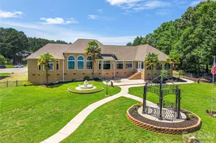 5100 Lake Wylie Rd, Lake Wylie, SC 29710 - Photo 9