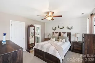117 Heathrow Ln, Statesville, NC 28677 - Photo 5