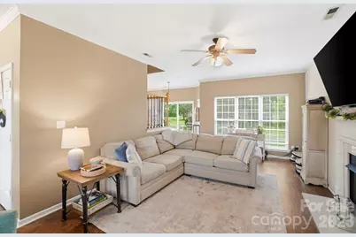 117 Heathrow Lane, Statesville, NC 28677 - Photo 9