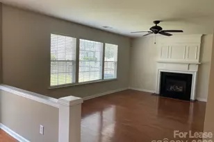 9204 Bellegarde Dr, Charlotte, NC 28277 - Photo 7