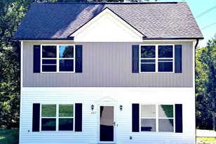 207 Freedom Dr, Albemarle, NC 28001 - Photo 1