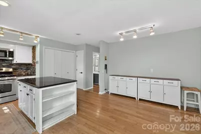 7611 Robin Crest Road, Charlotte, NC 28226 - Photo 21