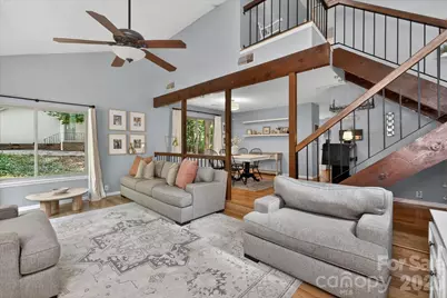 7611 Robin Crest Road, Charlotte, NC 28226 - Photo 11