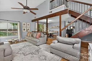 7611 Robin Crest Rd, Charlotte, NC 28226 - Photo 11