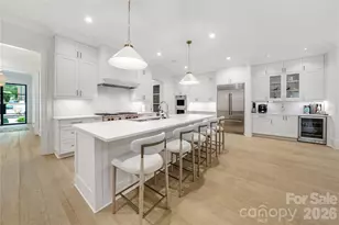 5042 Gilchrist Rd, Charlotte, NC 28211 - Photo 9