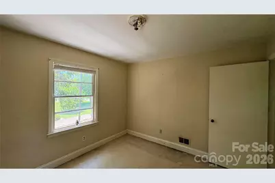 150 31st Avenue NW, Hickory, NC 28601 - Photo 43