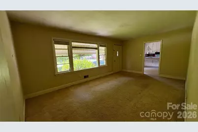 150 31st Avenue NW, Hickory, NC 28601 - Photo 17