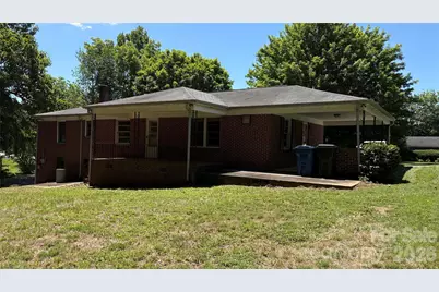 150 31st Avenue NW, Hickory, NC 28601 - Photo 3