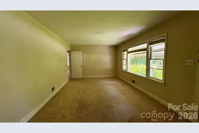 150 31st Avenue NW, Hickory, NC 28601 - Photo 15