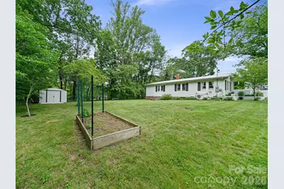 44 Hemlock Avenue, Spruce Pine, NC 28777 - Photo 25