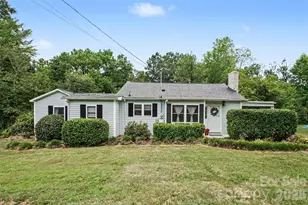 111 Cove Ave, Mount Holly, NC 28120 - Photo 1
