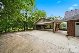 1085 19th Ave Pl NW, Hickory, NC 28601 - Photo 31