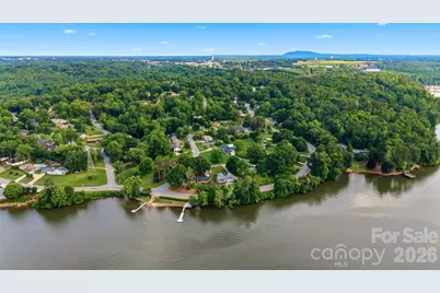 1085 19th Avenue Place NW, Hickory, NC 28601 - Photo 37