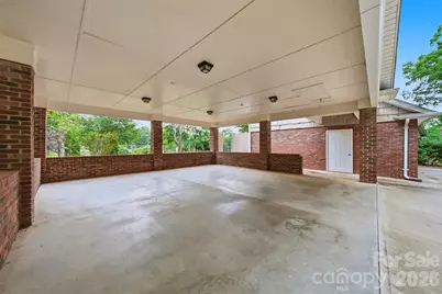 1085 19th Avenue Place NW, Hickory, NC 28601 - Photo 33
