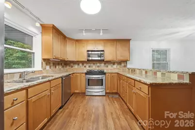 1085 19th Avenue Place NW, Hickory, NC 28601 - Photo 15